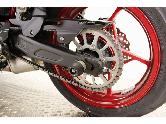 kawasaki - z650