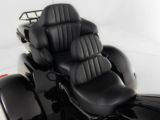 harley-davidson - tri-glide-ultra-classic-flhtcutg