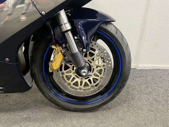 honda - cbr-900-rr-fireblade