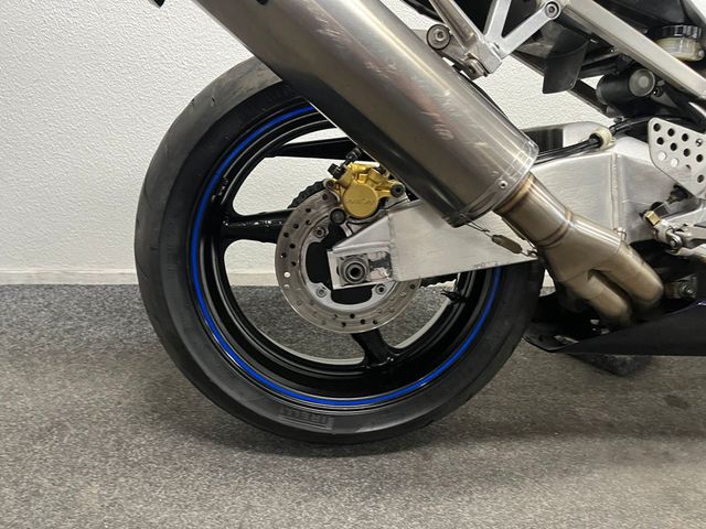 honda - cbr-900-rr-fireblade