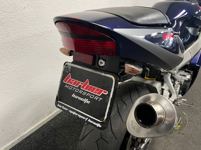 honda - cbr-900-rr-fireblade