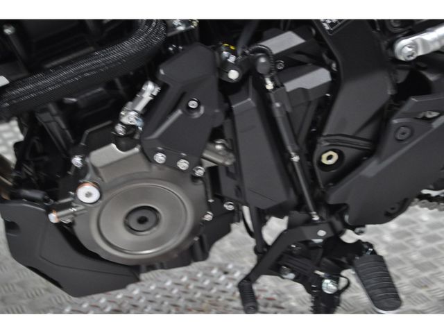 suzuki - v-strom-800