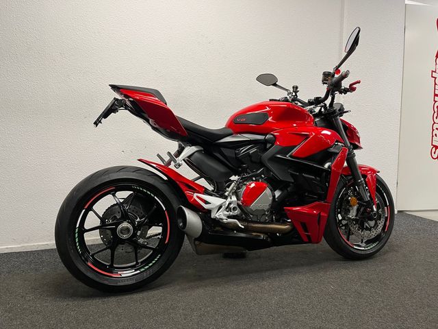 ducati - streetfighter-v2