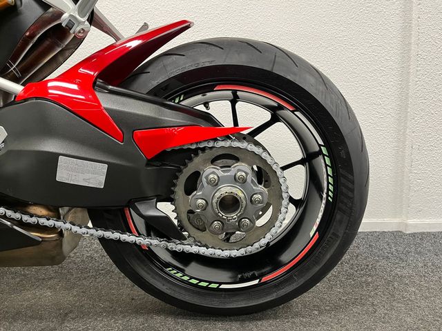 ducati - streetfighter-v2