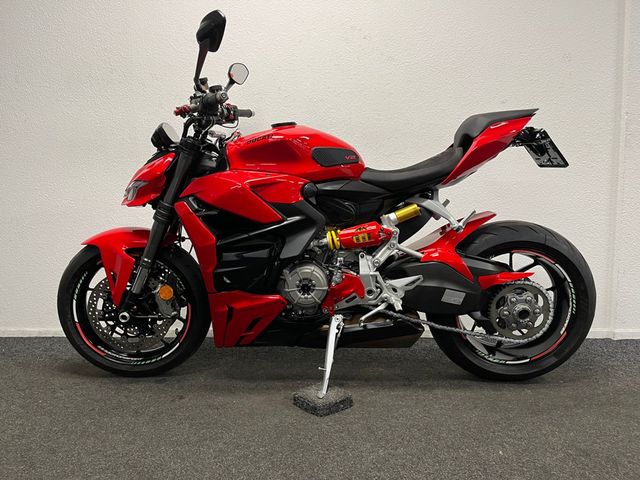 ducati - streetfighter-v2