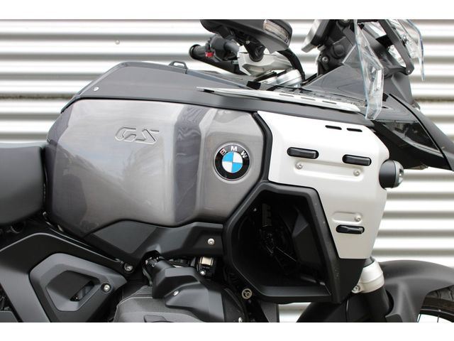 bmw - r-1300-gs-adventure