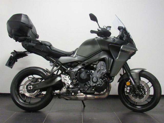 yamaha - tracer-9