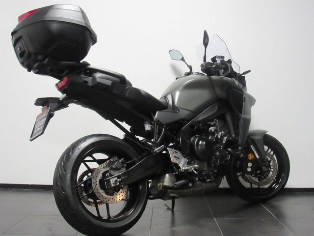 yamaha - tracer-9