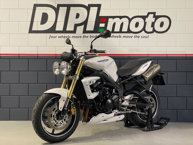 triumph - street-triple