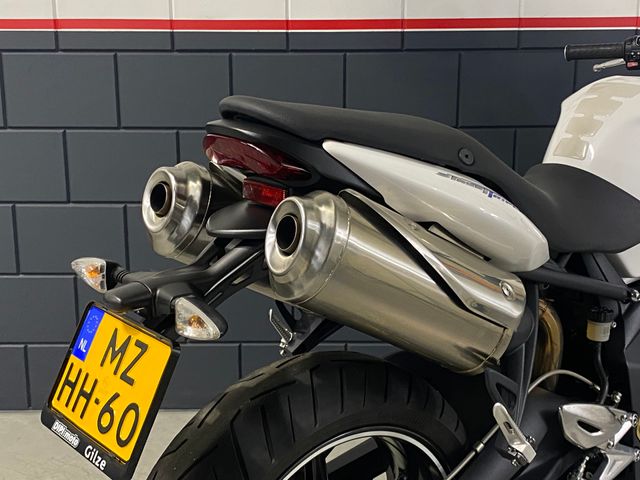 triumph - street-triple