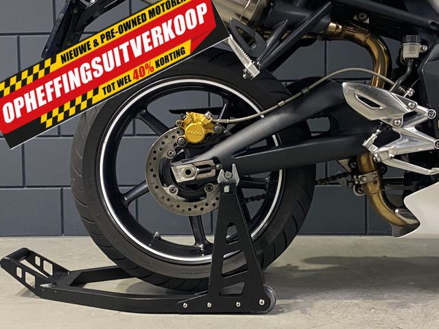 triumph - street-triple