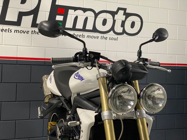 triumph - street-triple