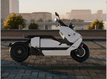 BMW CE 04 2026 nieuw