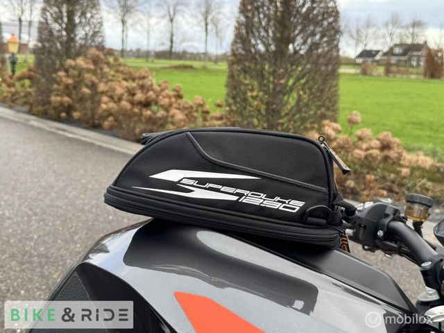 ktm - 1290-super-duke-r