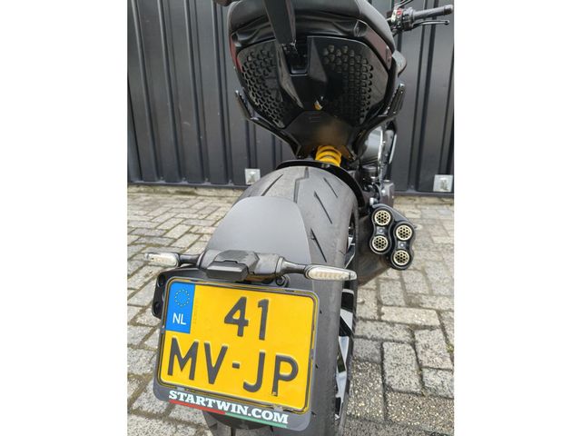 ducati - diavel-v4