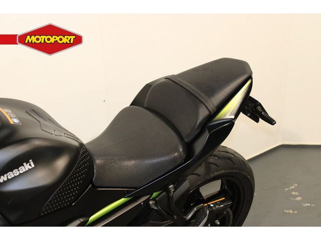 kawasaki - z650