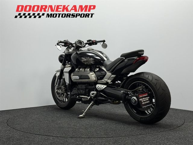 triumph - rocket-3-gt