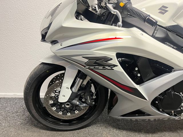 suzuki - gsx-r-750