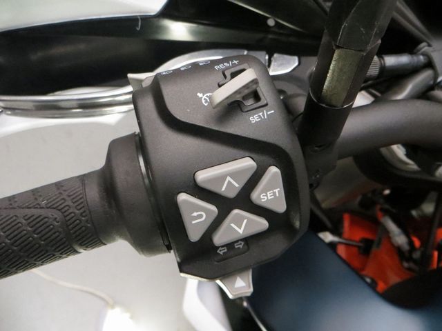 ktm - 890-adventure-r