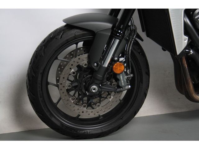 yamaha - xsr-700-legacy