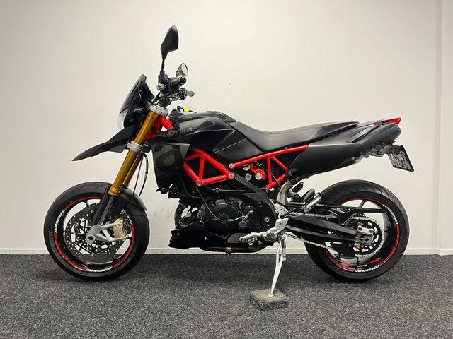 aprilia - dorsoduro-900