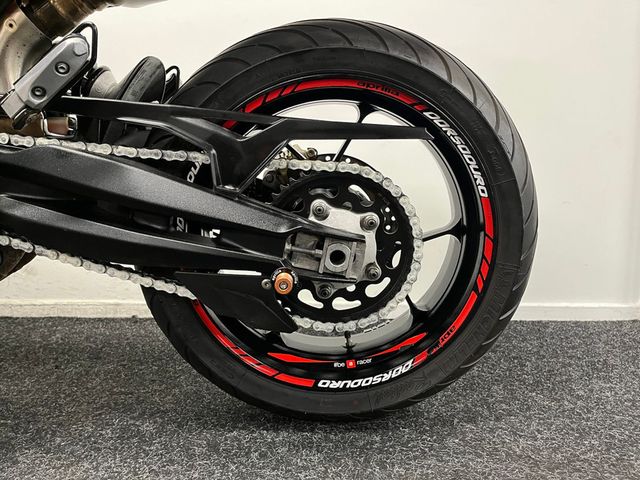 aprilia - dorsoduro-900