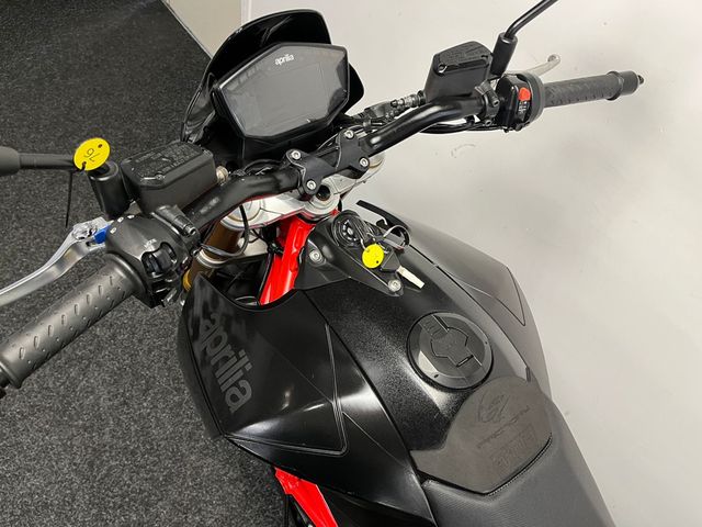 aprilia - dorsoduro-900