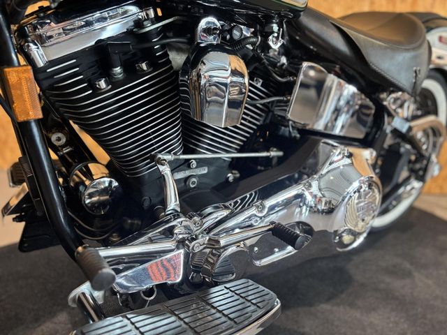 harley-davidson - heritage-special