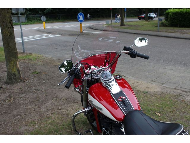 harley-davidson - hydra-glide-revival