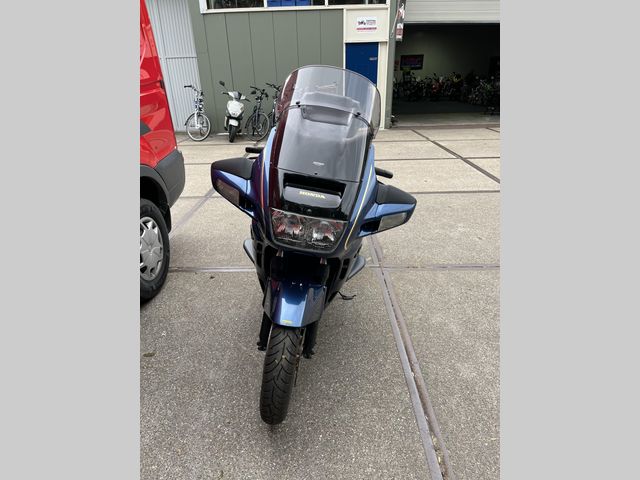 honda - st-1100-pan-european