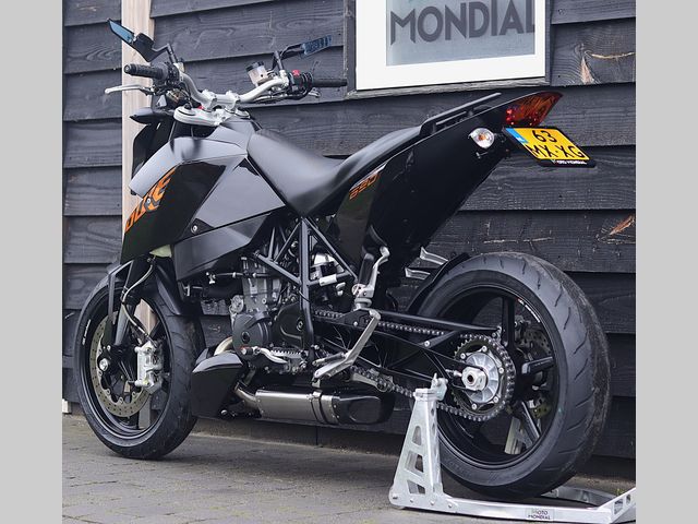 ktm - 690-duke
