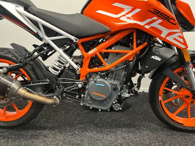 ktm - 390-duke