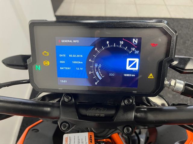 ktm - 390-duke