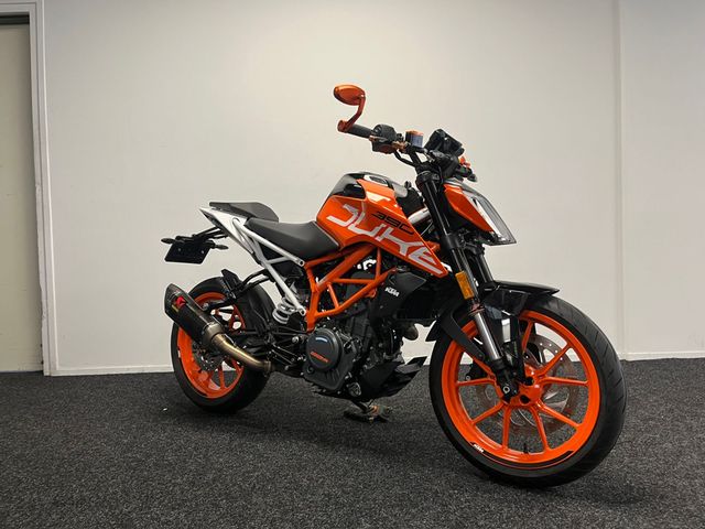 ktm - 390-duke