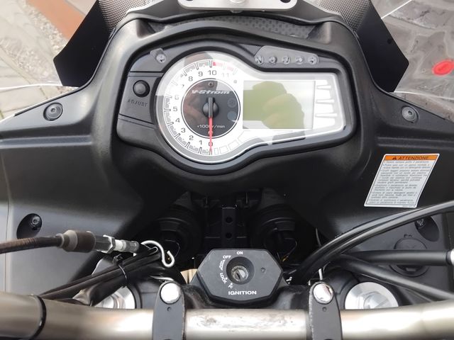 suzuki - v-strom-dl-650-abs