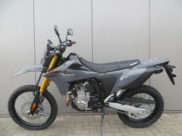suzuki - dr-z-4-s