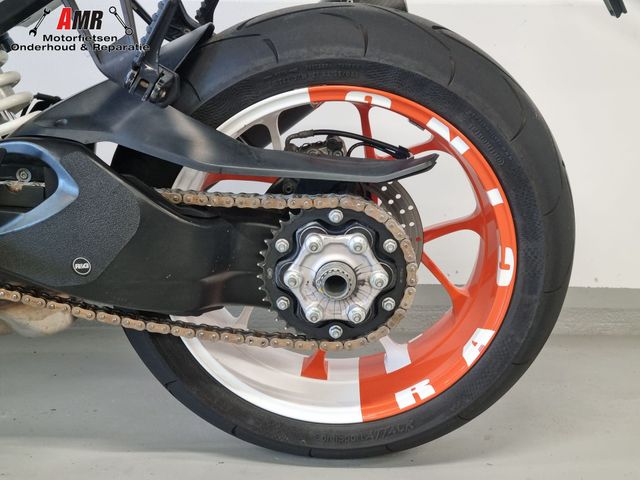 ktm - 1290-super-duke-r