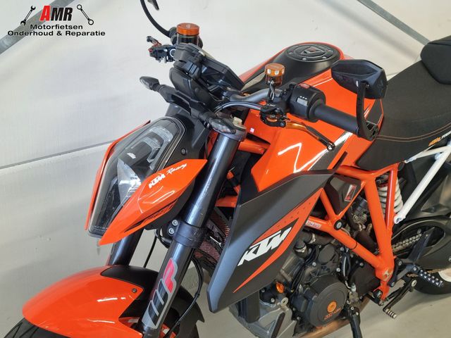 ktm - 1290-super-duke-r