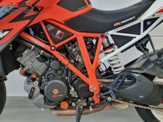 ktm - 1290-super-duke-r
