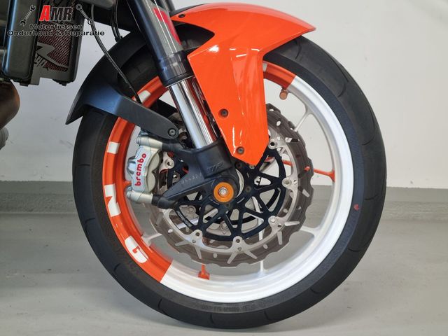ktm - 1290-super-duke-r