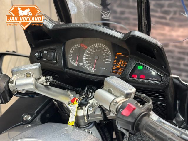 honda - st-1300-pan-european
