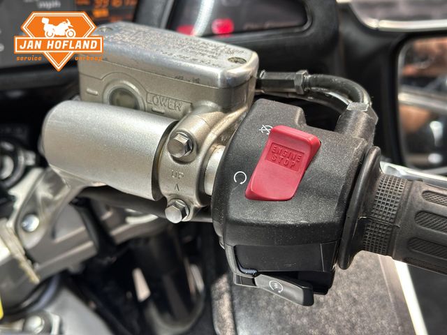 honda - st-1300-pan-european