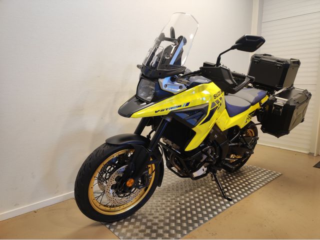 suzuki - v-strom-1050-xt