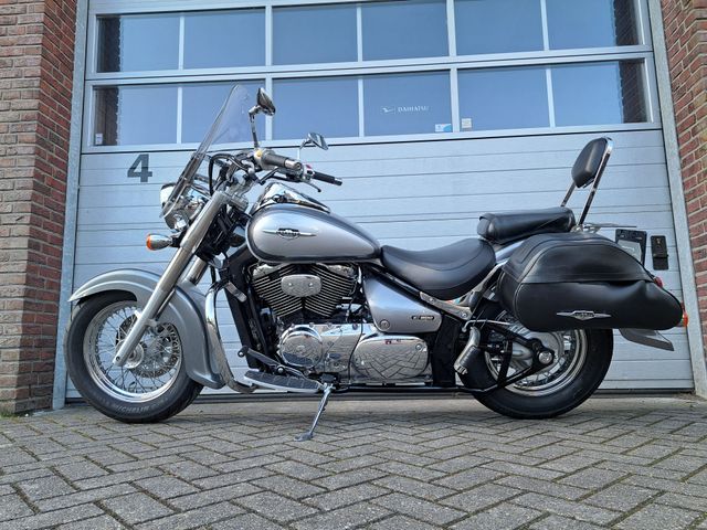 suzuki - c-800-intruder