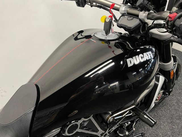 ducati - xdiavel-s