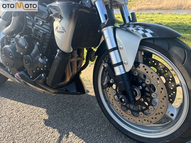 triumph - speed-triple-special-edition
