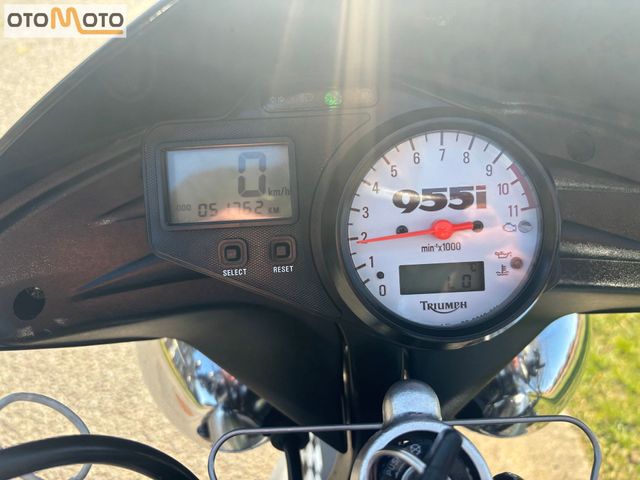 triumph - speed-triple-special-edition