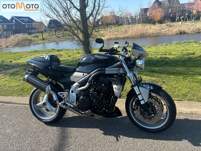 triumph - speed-triple-special-edition