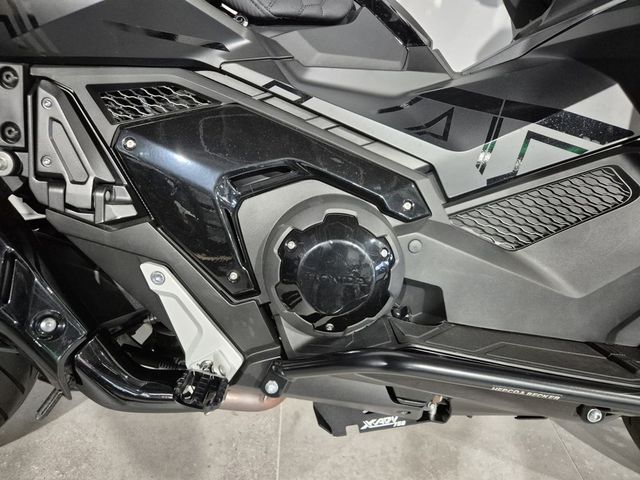 honda - x-adv