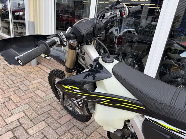 triumph - tf-250-e